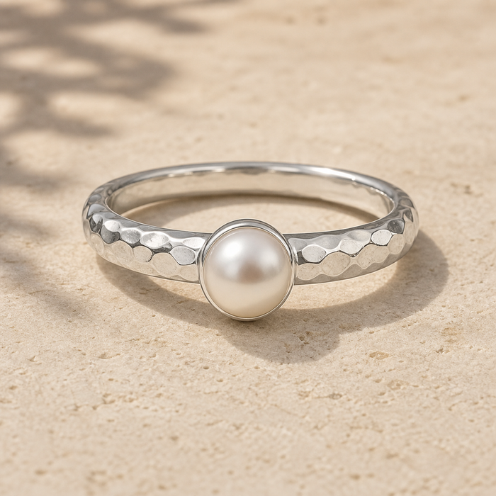 Hammered Pearl Ring — Rhodium