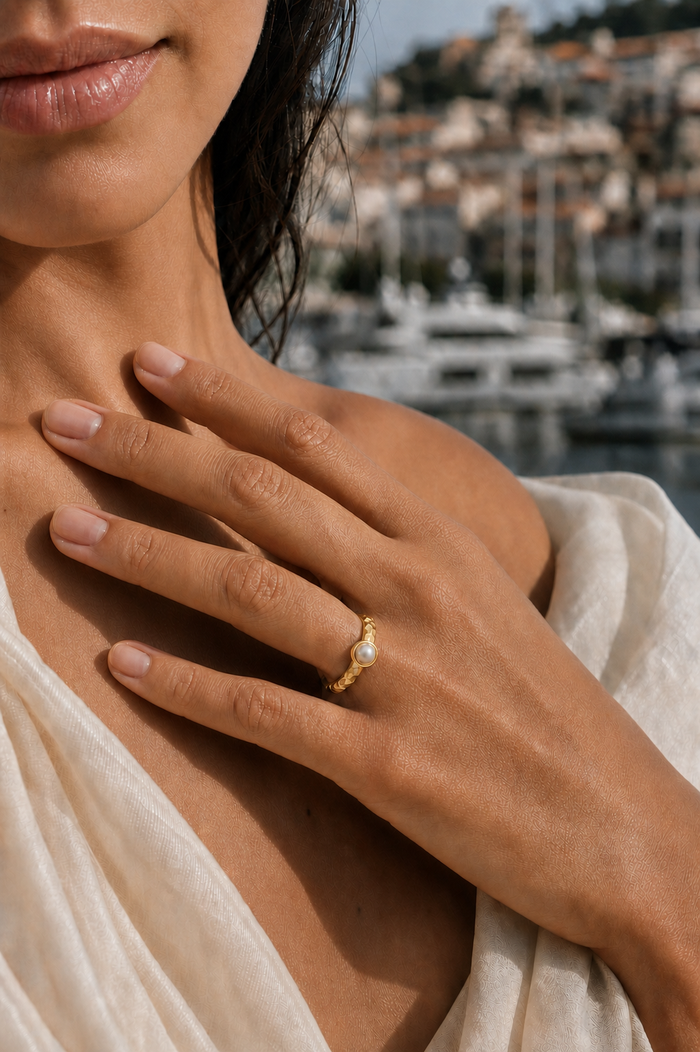 Hammered Pearl Ring — 18K Gold