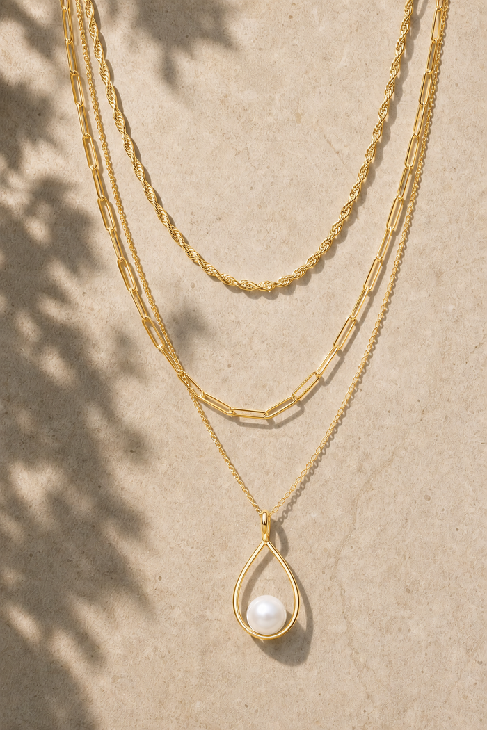Teardrop Lariat Necklace — 18K Gold